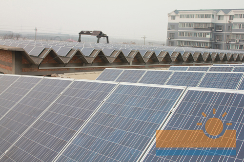 Solar power station controller in Beijing, China